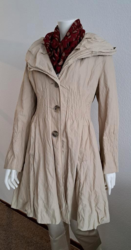 Jas van ERICH FEND (maat 40), Kleding | Dames, Jassen | Winter, Nieuw, Maat 38/40 (M), Beige, Verzenden