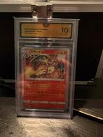 Charizard tag bolt grade 10, Hobby en Vrije tijd, Verzamelkaartspellen | Pokémon, Ophalen of Verzenden, Zo goed als nieuw, Meerdere kaarten