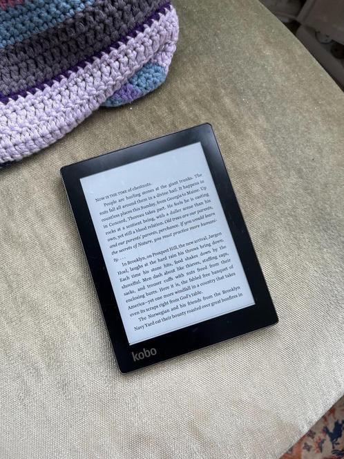 Kobo Aura ereader, Computers en Software, E-readers, Gebruikt, 6 inch of minder, 4 GB of minder, Bluetooth, Touchscreen, Wi-Fi