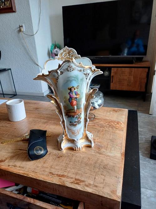 Antieke  19e.eeuw  oud Parijs porseleine  vaas, Antiek en Kunst, Antiek | Vazen, Ophalen of Verzenden