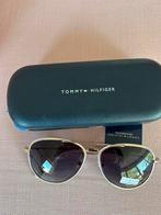 Tommy Hilfiger zonnebril incl koker nieuw dame of heer, Zonnebril, Wit, Nieuw, Ophalen