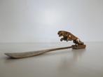 Jaguar schoenlepel paperweight, Ophalen of Verzenden, Gebruikt, Reclamebord