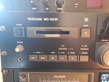 tascam MD-801R pro minidisc recorder beschikbaar voor biedingen