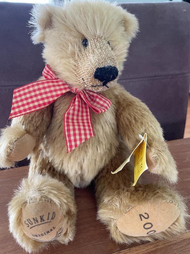 Sunkid teddybeer, Verzamelen, Beren en Cherished Teddies, Zo goed als nieuw, Stoffen beer, Overige merken, Ophalen
