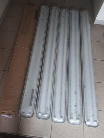 5 PHILIPS, KUNSTOF TL-BAKKEN, NIEUW, IN ZEER GOEDE STAAT  !! beschikbaar voor biedingen