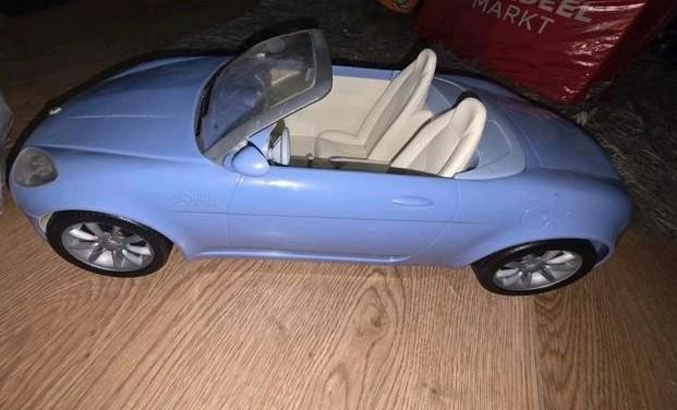 Barbie auto, Kinderen en Baby's, Speelgoed | Speelgoedvoertuigen, Zo goed als nieuw, Ophalen