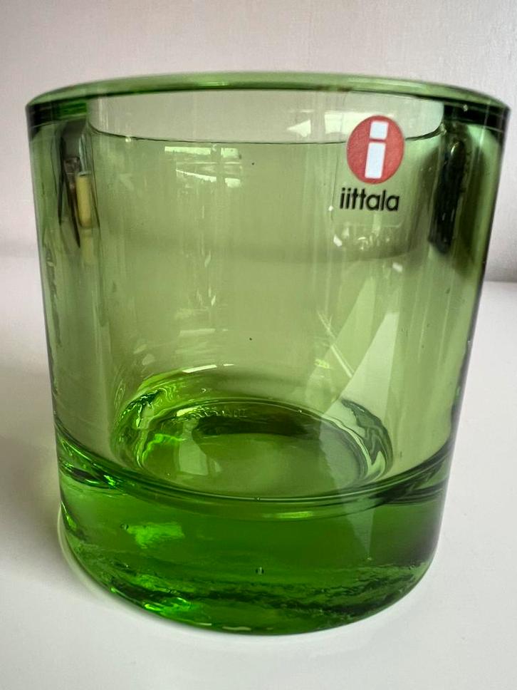 Iittala Kivi Glas Kandelaar Appelgroen Apple Green 80 mm, Huis en Inrichting, Woonaccessoires | Kandelaars en Kaarsen, Minder dan 25 cm