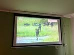 Elektrisch projectiescherm | Beamerscherm | 2m, Ophalen, Zo goed als nieuw, Compleet systeem, Afstandsbediening