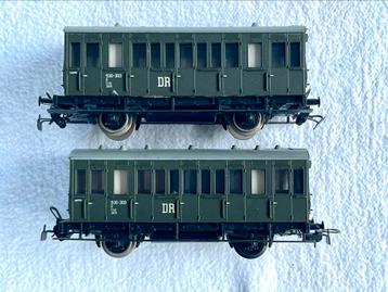2x Piko 5/6515 DR passagiersrijtuig 530-303 beschikbaar voor biedingen