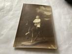 Maastricht oude foto kind op hobbelpaard, Ophalen of Verzenden, Voor 1940, Zo goed als nieuw, Kind