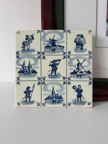 Delftsblauwe Tegel met Hollandse Tafereeltjes beschikbaar voor biedingen