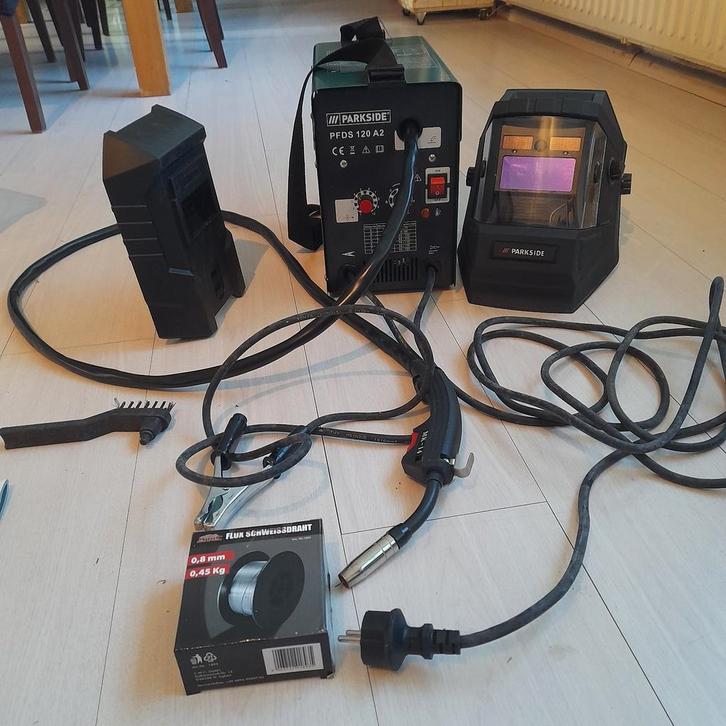 Lasapparaat Parkside met lashelm, Doe-het-zelf en Verbouw, Gereedschap | Lasapparaten, Nieuw, Inverter, Minder dan 150 ampère