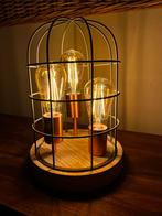 Industriële tafel lamp met 3 peren, Huis en Inrichting, Lampen | Tafellampen, Ophalen of Verzenden, Zo goed als nieuw, Minder dan 50 cm