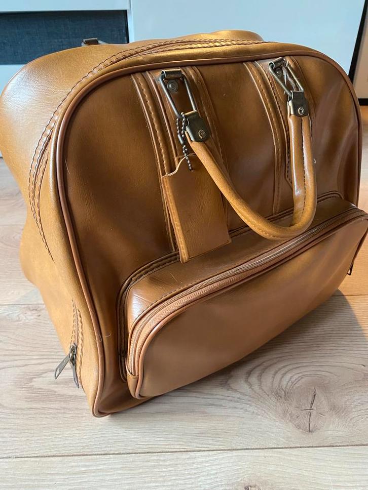 Vintage bowlingtas met Columbia 300 bal en schoenen, Sport en Fitness, Bowlen, Zo goed als nieuw, Bal, Ophalen