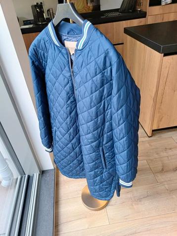Prachtige jas van SOYACONVEPT maat XL in.de kleur blauw beschikbaar voor biedingen