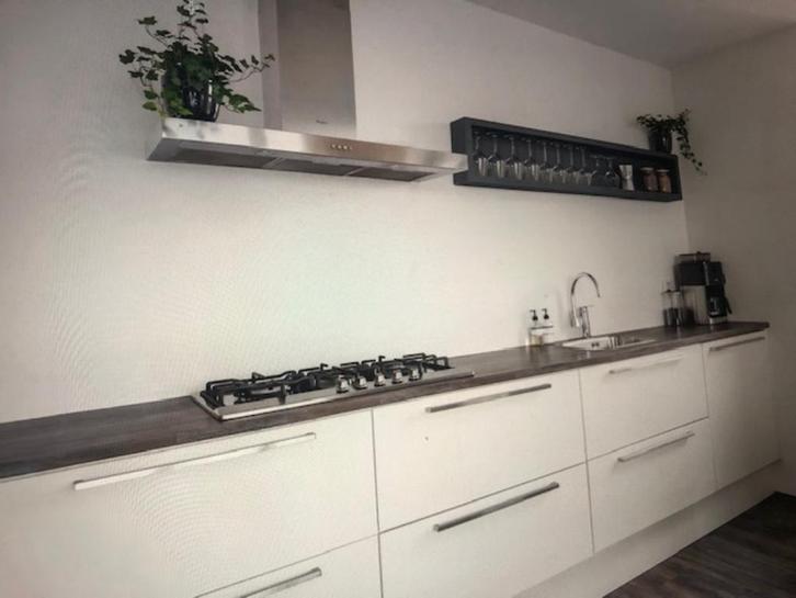 Mooie complete L keuken, Huis en Inrichting, Keuken | Complete keukens, Gebruikt, Overige typen, Wit, Kunststof, Ophalen