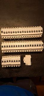 Hager B16 MK 516 6000 schakelaars 48x, Ophalen, Schakelaar