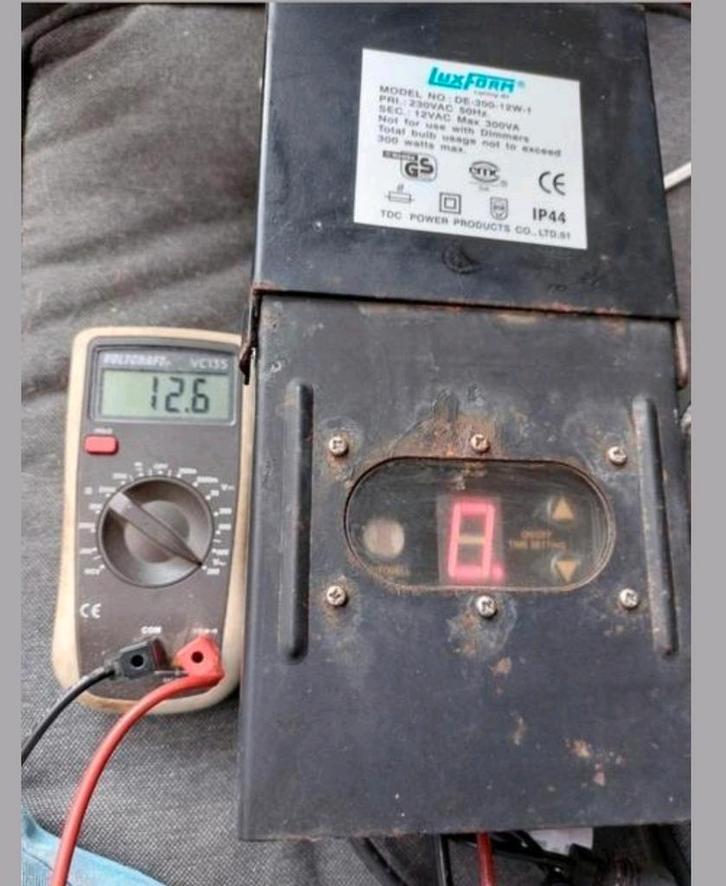 Omvormer  220v naar 12v trafo, Caravans en Kamperen, Camper-accessoires, Gebruikt, Ophalen of Verzenden