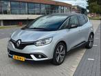 Renault Scénic 1.3 TCe 140pk Intens + Trekhaak + Camera, Voorwielaandrijving, Zwart, 4 cilinders, Leder en Stof