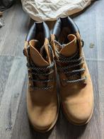 Timberland hoge lichtbruine Dames schoenen, Ophalen of Verzenden, Zo goed als nieuw, Schoenen