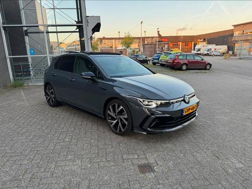Volkswagen Golf 1.5 Etsi 150pk 7-DSG 2024 Grijs, Auto's, Volkswagen, Particulier, Golf, ABS, Achteruitrijcamera, Adaptieve lichten