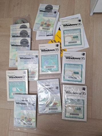 Partij Windows 95 Engels en Duits beschikbaar voor biedingen