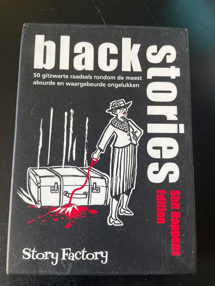 Black Stories: Shit Happens Edition, Hobby en Vrije tijd, Gezelschapsspellen | Bordspellen, Gebruikt, Drie of vier spelers, Ophalen of Verzenden