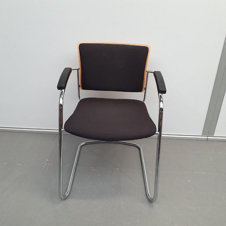 4 stuks Dauphin vergaderstoel - zwarte stof, Huis en Inrichting, Stoelen, Vijf, Zes of meer stoelen, Stof, Ophalen