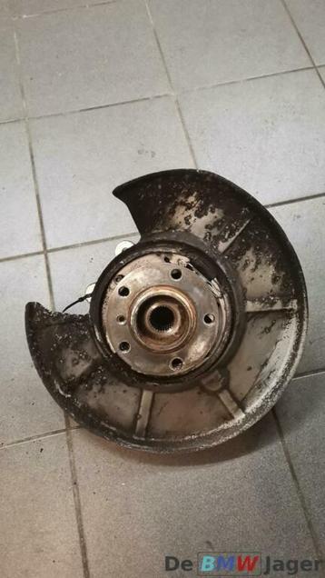 Fusee rechtsachter BMW 6 7 serie E63 E64 E65 E66 33326763120 beschikbaar voor biedingen