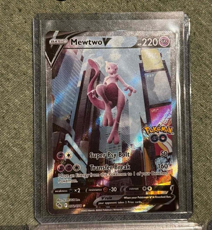 Mewtwo V (PGO 072) - Special Illustration Rare, Verzamelen, Speelgoed, Zo goed als nieuw, Ophalen of Verzenden