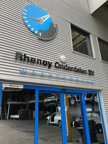 Diverse velgensets op voorraad vraag naar de beschikbaarheid beschikbaar voor biedingen