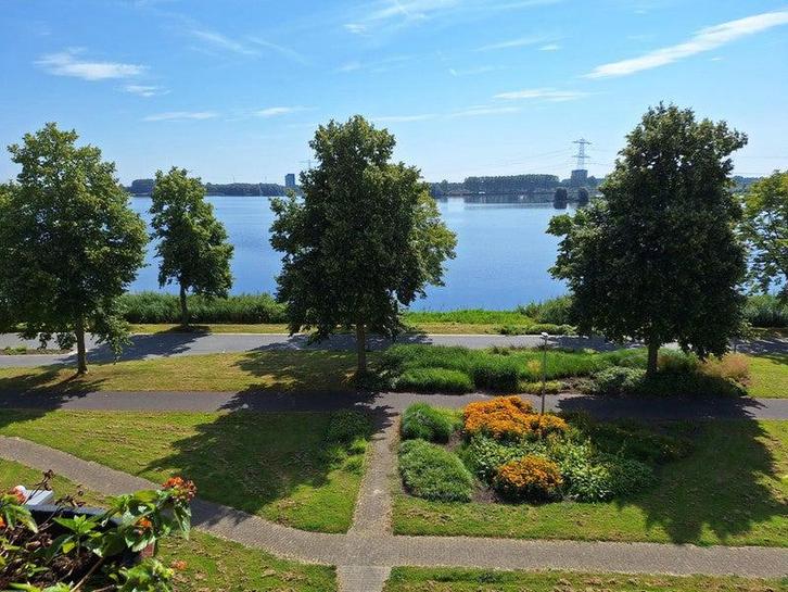 NIEUW! Woonruimte te huur Elburgkade, Almere, Huizen en Kamers, Huizen te huur