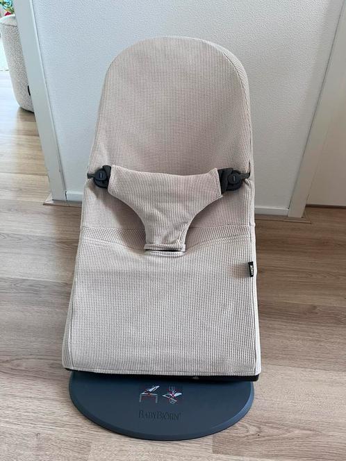 BabyBjörn wipstoel + Ukje hoes, Kinderen en Baby's, Wipstoeltjes, Zo goed als nieuw, Overige merken, Ophalen of Verzenden