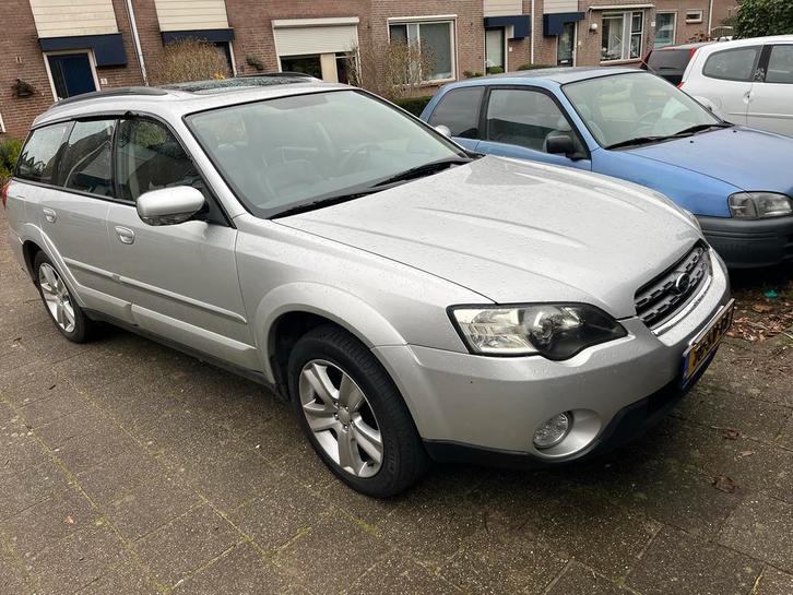 Subaru Legacy 3.0 R Outback AUT AWD 2006 Grijs, Auto's, Subaru, Particulier, Outback, 4x4, ABS, Airbags, Airconditioning, Alarm