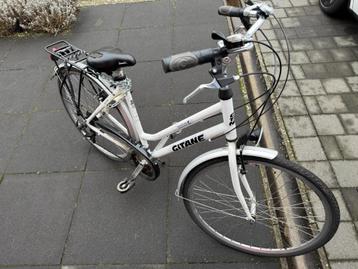 26 inch damesfiets met handrem en versnellingen (bike) beschikbaar voor biedingen
