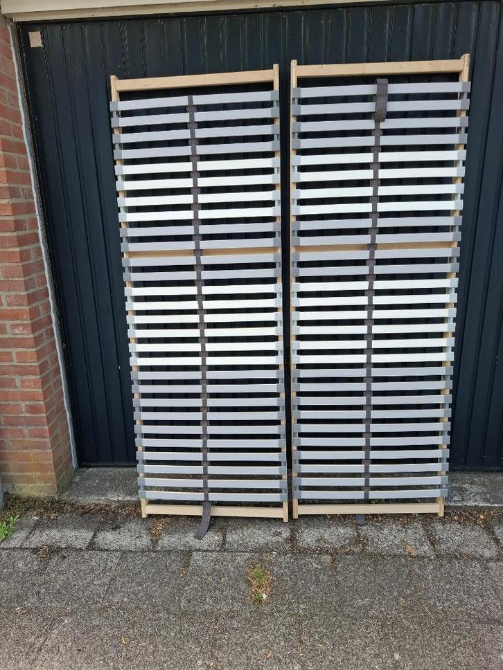 4 goede IKEA LÖNSET lattenbodems/bedbodems, 70 x 200, Huis en Inrichting, Slaapkamer | Matrassen en Bedbodems, Gebruikt, Bedbodem