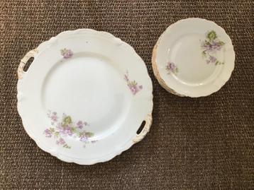 Taartset vintage beschikbaar voor biedingen