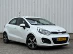 Kia Rio 1.2 CVVT BusinessLine Airco,CruiceControle,Bleutooth, Gebruikt, 4 cilinders, Wit, Origineel Nederlands