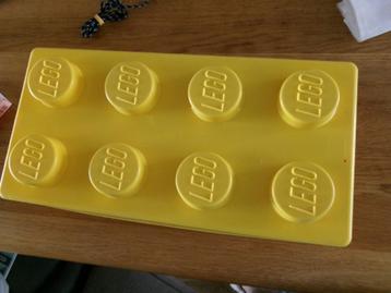 Lego bak met 100 onderdelen beschikbaar voor biedingen