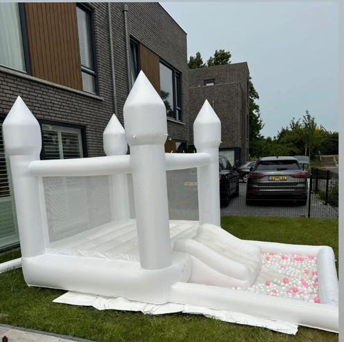 Springkasteel - springkussen met ballenbak -, Hobby en Vrije tijd, Feestartikelen | Verhuur, Nieuw, Ophalen of Verzenden