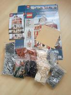 Lego 10224: Town Hall (Stadhuis, Creator), Ophalen of Verzenden, Zo goed als nieuw, Complete set, Lego