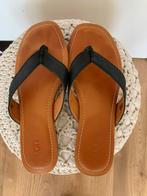 UGG leren slippers, zwart maat 39, Slippers, UGG, Zwart, Ophalen of Verzenden