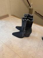 Mooie stradivarius laarzen. Maat 37., Ophalen of Verzenden, Zo goed als nieuw, Grijs, Stradivarius