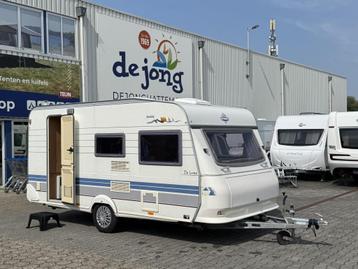 Hobby De Luxe 440 SB - Voortent - beschikbaar voor biedingen