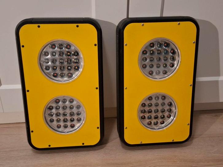 Spectrabox 180W Kweeklamp - Gebruikt, Goede Staat, Tuin en Terras, Kweekspullen, Gebruikt, Kweeklamp, Ophalen of Verzenden