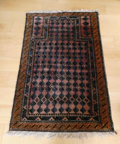 Oosters tafelkleed, Antiek en Kunst, Antiek | Kleden en Textiel, Ophalen