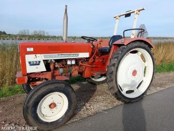 International 383  met weinig uren beschikbaar voor biedingen