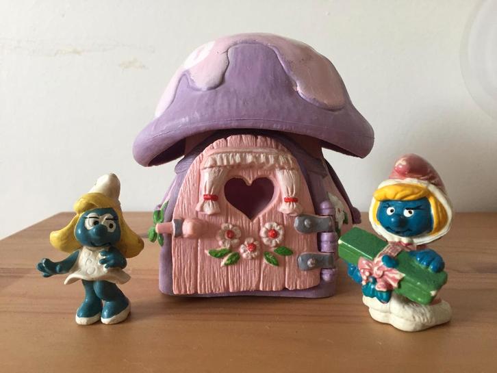 Vintage Roze Smufen huisje paddestoel Smurfin 2x 1985, Verzamelen, Smurfen, Gebruikt, Poppetje, Figuurtje of Knuffel, Smurfin