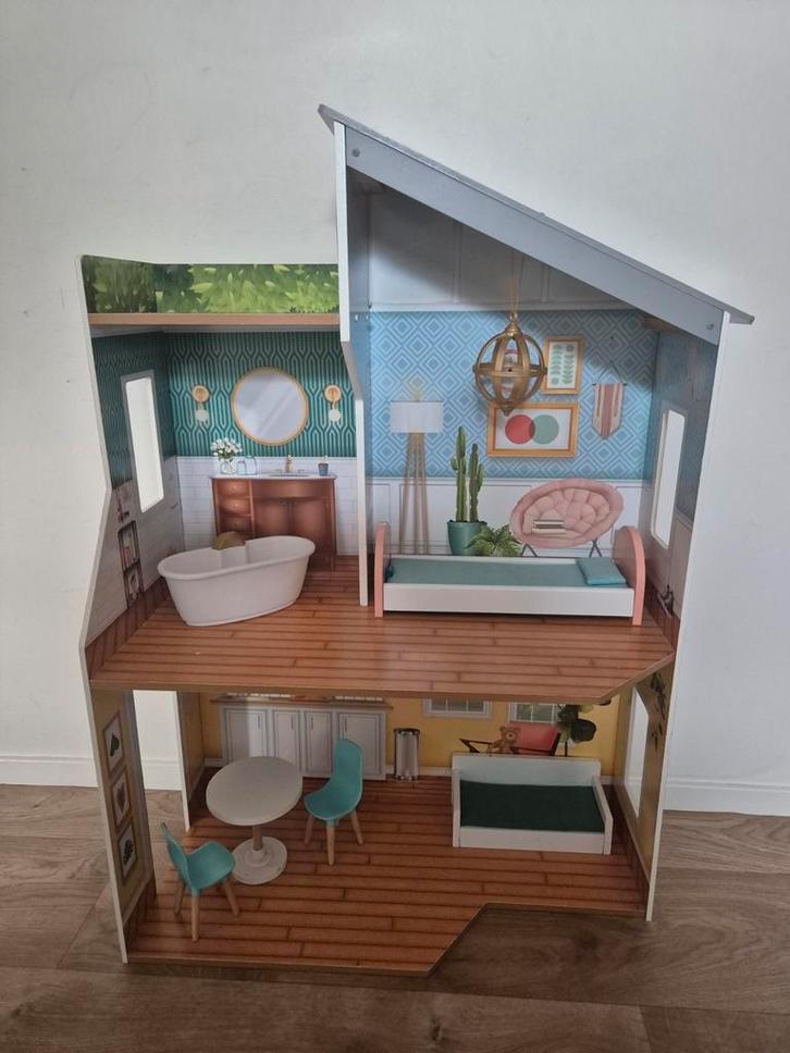 Barbie Huis met Meubels - KidsCraft, Kinderen en Baby's, Speelgoed | Poppenhuizen, Zo goed als nieuw, Poppenhuis, Ophalen of Verzenden