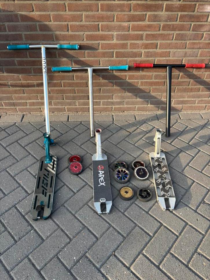 Step spullen (alles mag weg voor €250), Fietsen en Brommers, Steps, Zo goed als nieuw, Gewone step, Ophalen